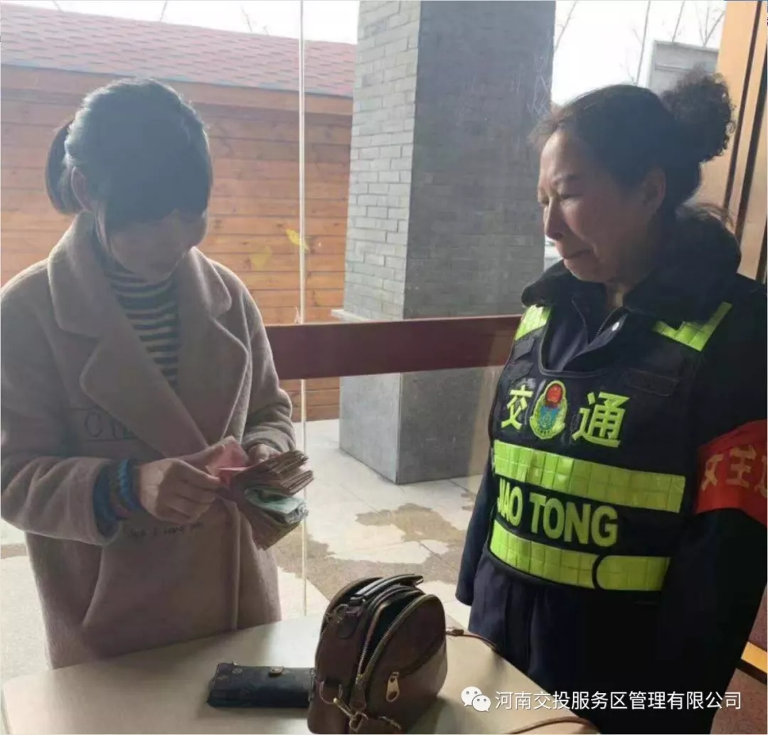 640.webp (27).jpg 640.webp (27).jpg