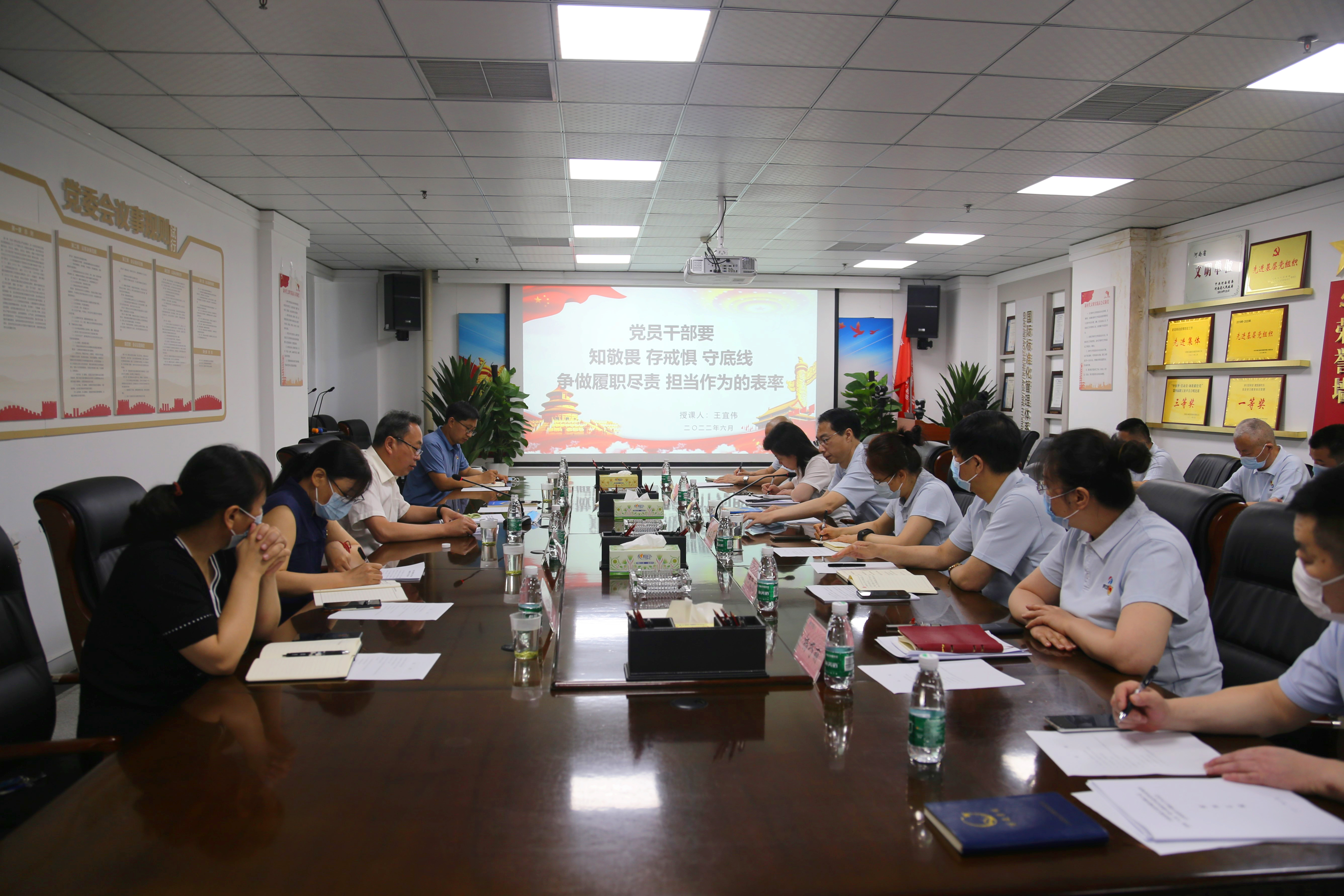 2ede1dbc767a4149b42059fb6b19bf40.jpg 2ede1dbc767a4149b42059fb6b19bf40.jpg